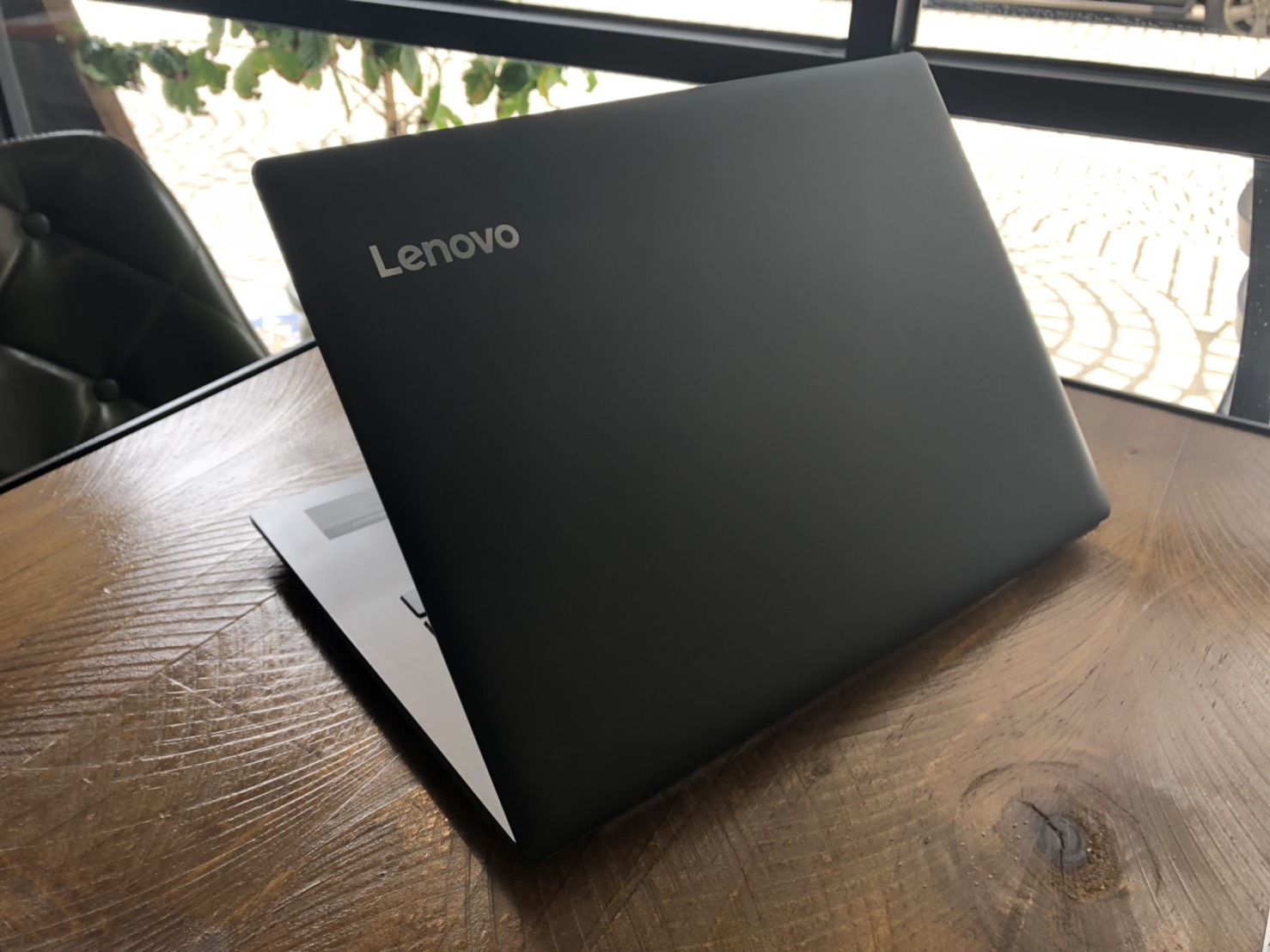 熱銷推薦！強悍效能&飆速娛樂最佳首選【Lenovo】14吋雙碟獨顯筆電0097